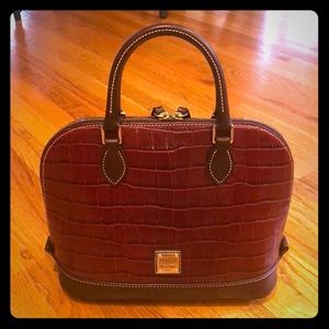 Dooney & Bourke Zip Zip Sachel
